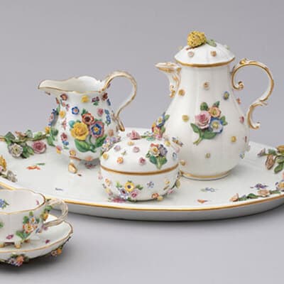 Special Exhibition MoMCA Collection: TEACUP MERRY-GO-ROUND 100 Years of the European Modern Ceramic Design